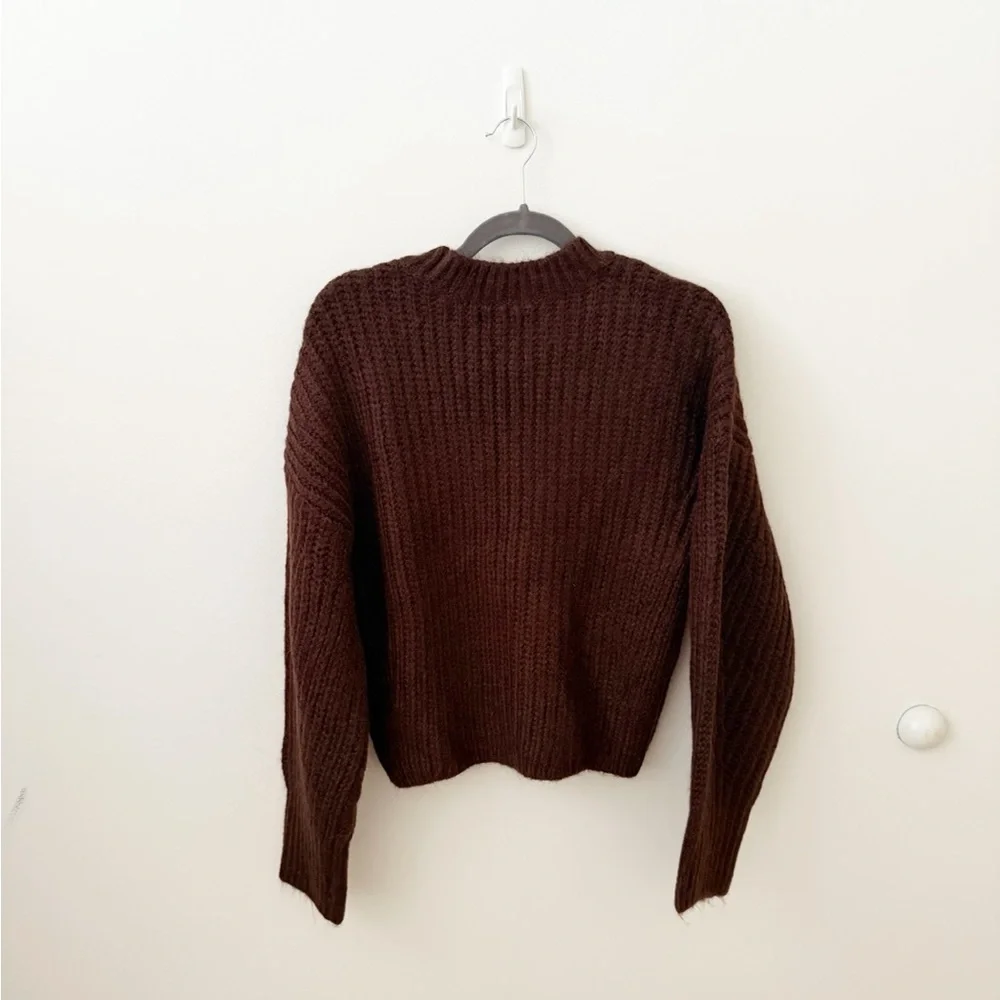Abercrombie & Fitch Brown Crew Neck Sweater